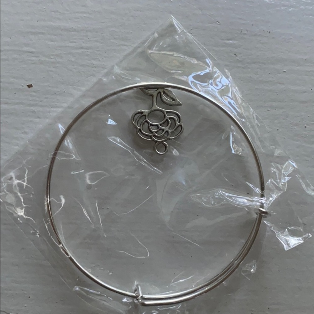 new rose bracelet